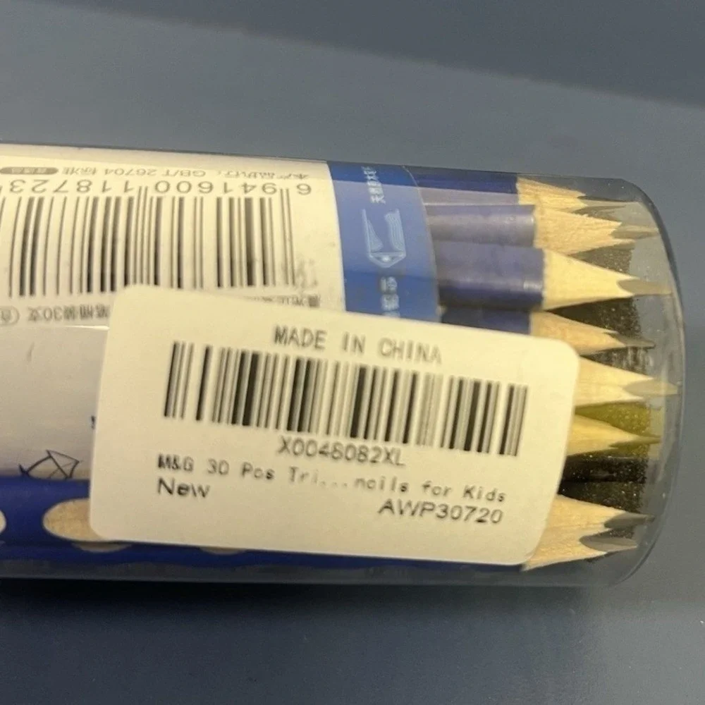 30 Pack Ergonomic Triangular Shape Wood Pencils Three Flat Sides Sharpened‎ Blue